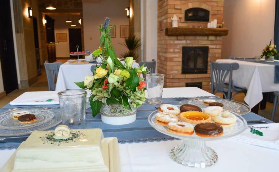 Somhegyi Oereg Harsfak Major Vendeghaz Bed & Breakfast Bakonybél Dış mekan fotoğraf