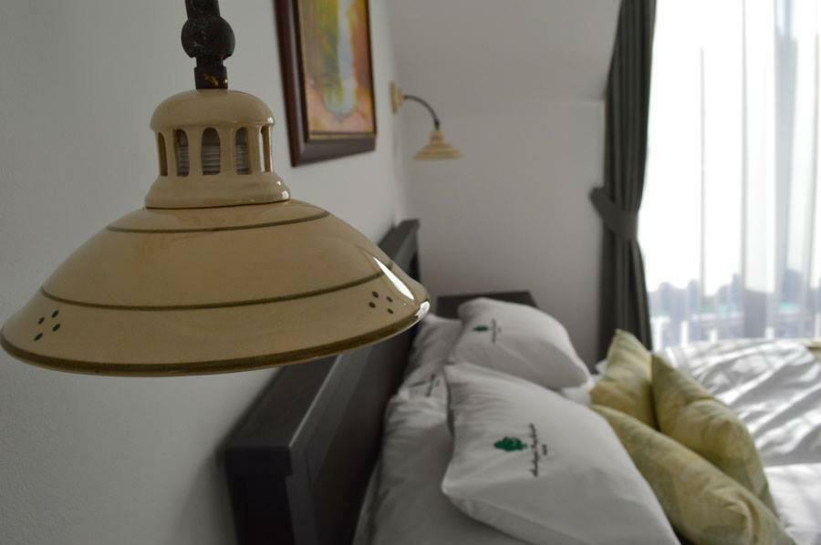 Somhegyi Oereg Harsfak Major Vendeghaz Bed & Breakfast Bakonybél Dış mekan fotoğraf