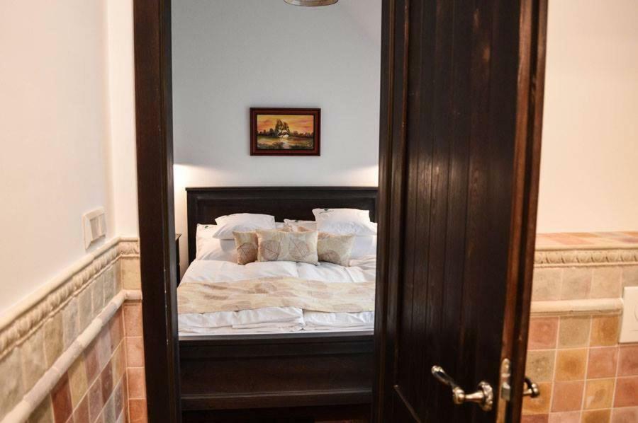 Somhegyi Oereg Harsfak Major Vendeghaz Bed & Breakfast Bakonybél Dış mekan fotoğraf