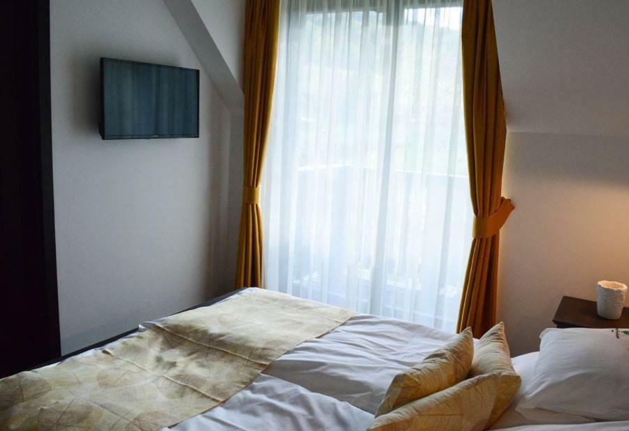 Somhegyi Oereg Harsfak Major Vendeghaz Bed & Breakfast Bakonybél Dış mekan fotoğraf
